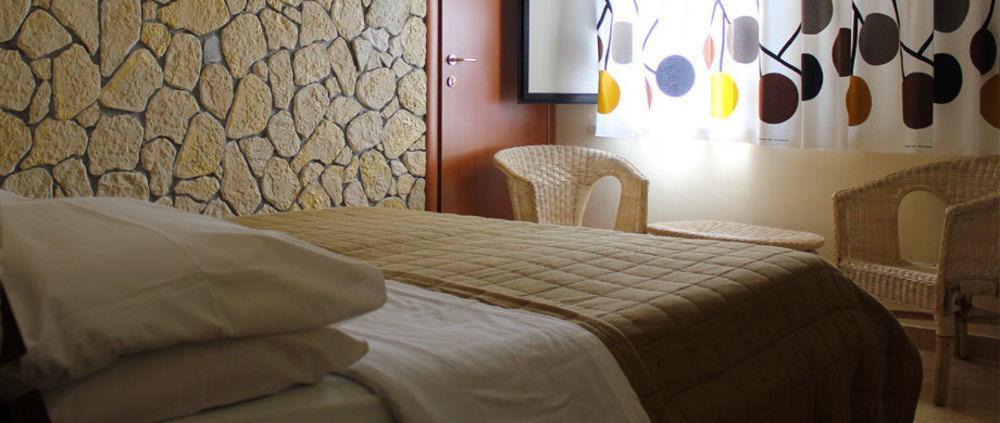 Hotel 106 Селлія-Маріна Екстер'єр фото