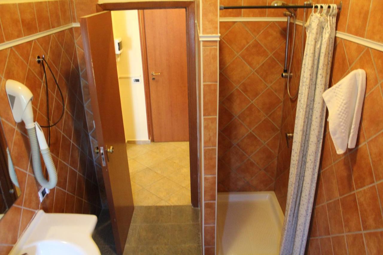 Hotel 106 Селлія-Маріна Екстер'єр фото